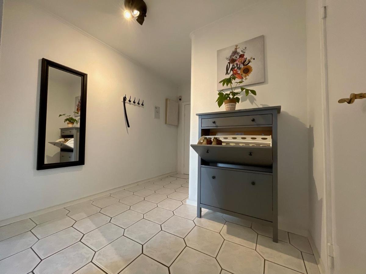 Purple Kitchen - Mit Grosser Wohnkueche Bremerhaven